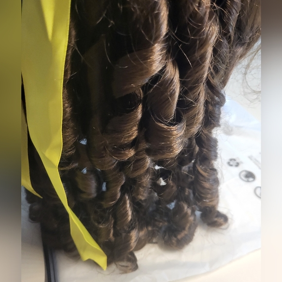 Disney Beauty & the Beast Princess Belle Wig Brown w/ yellow ribbon - Picture 7 of 8